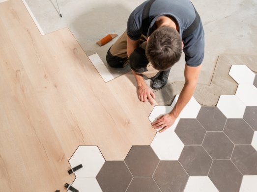 Flooring installation services in Alvin